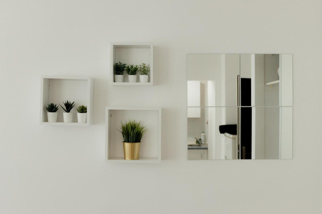 Hidden Peak - Guestrooms วอร์ซอ ภายนอก รูปภาพ