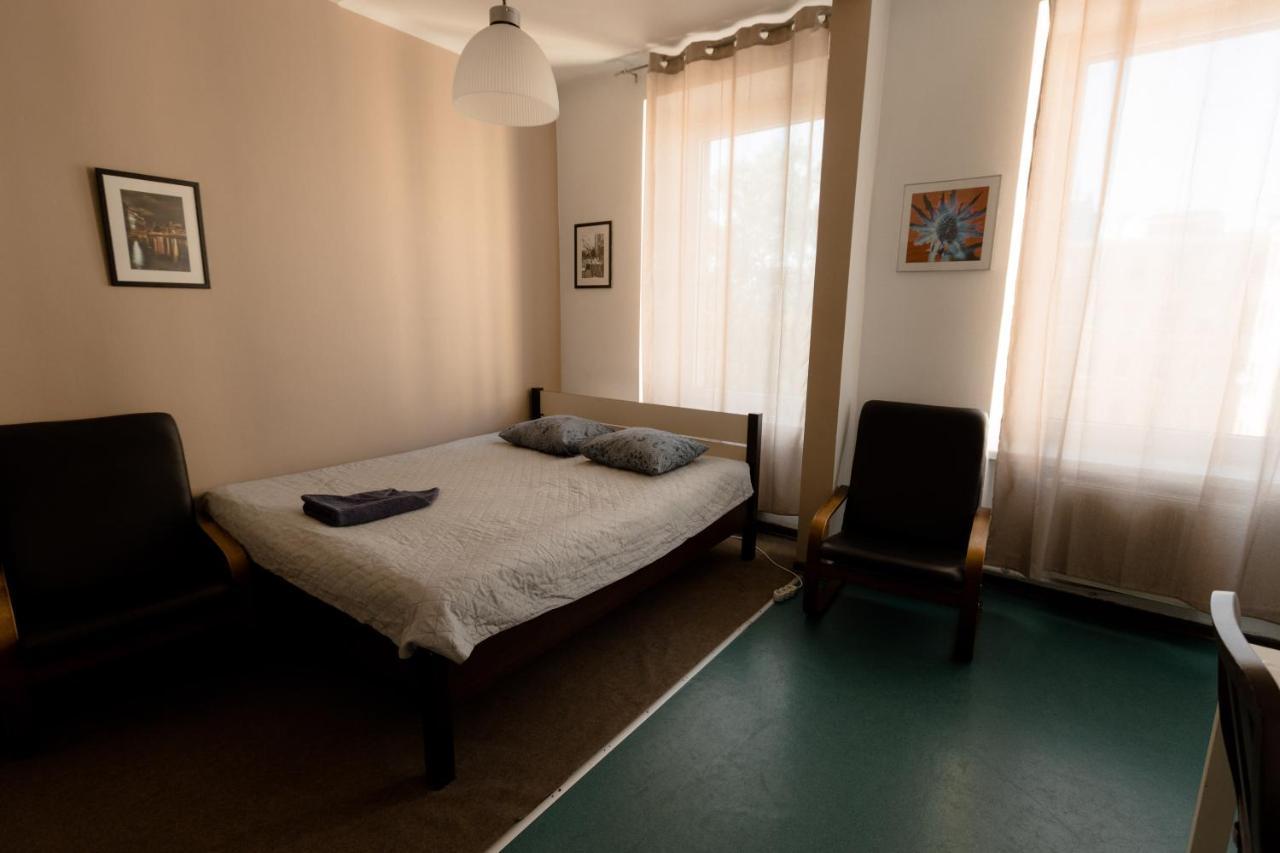 Hidden Peak - Guestrooms วอร์ซอ ภายนอก รูปภาพ